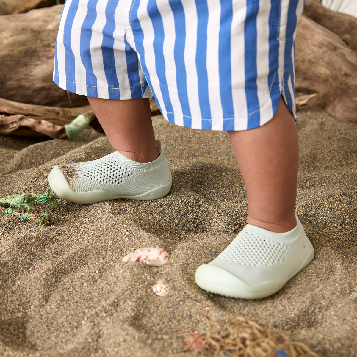 Roamer Knit Water Shoe for Babies and Toddlers - Stonz alt::Mint